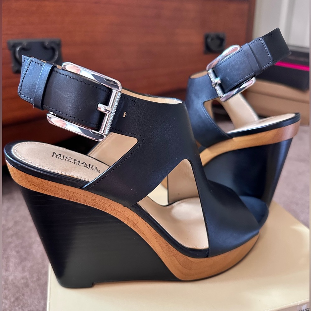 Brand New - Michael Kors Josephine Wedge Sandals 6.5